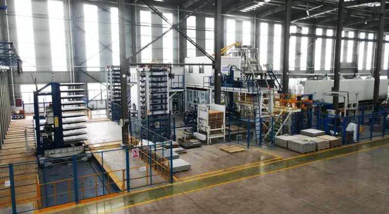 O que causa a produção inconsistente de blocos de pavimentação de concreto e como corrigi-lo